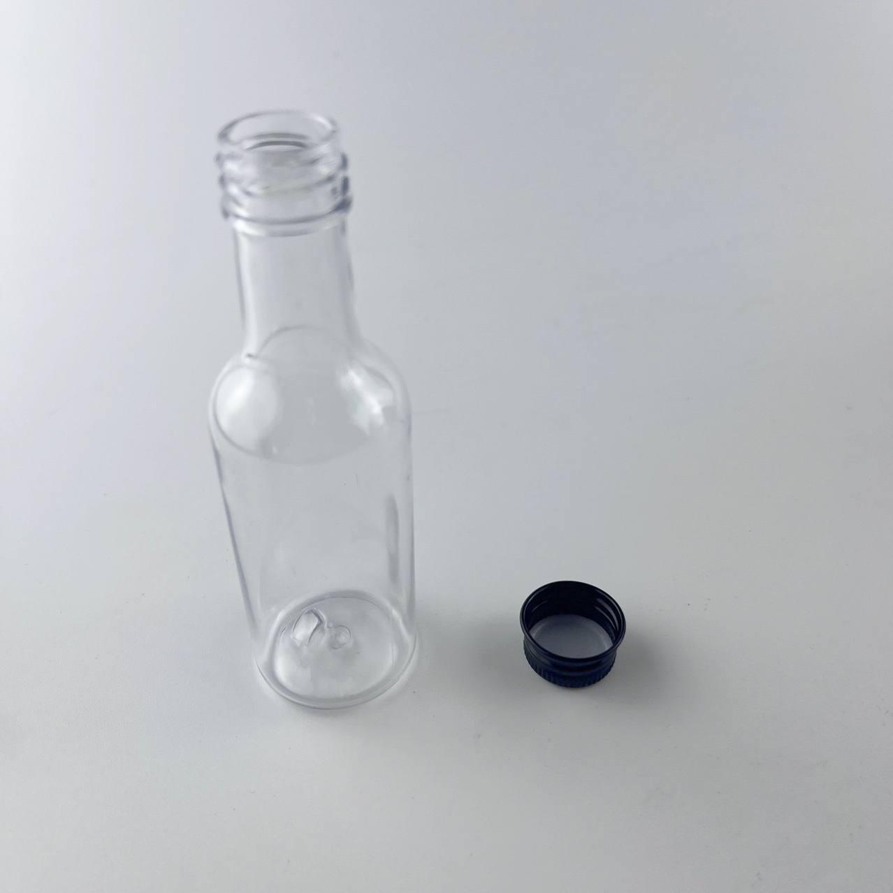 mini whiskey bottle 50ml plastic 350ml spirit whisky bottle 500ml square liquor 750ml vodka bottles for Olive Oil Venegar