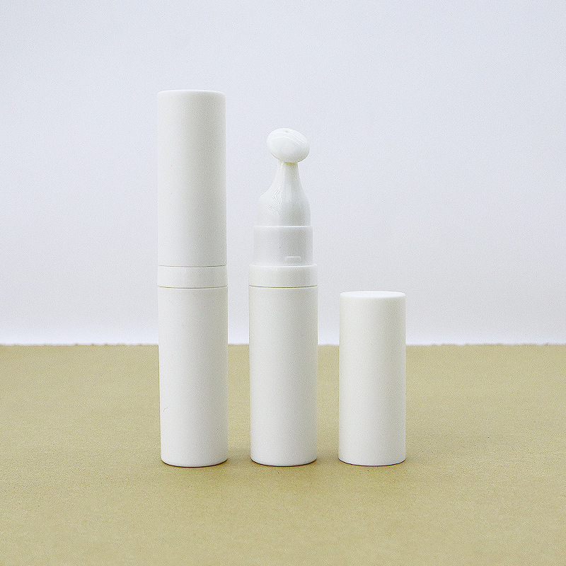 5ml 7.5ml Eco Friendly Custom Logo Cute Plastic Empty Mini Lip Gloss Containers And Packaging Cuticle Oil Twist Pen
