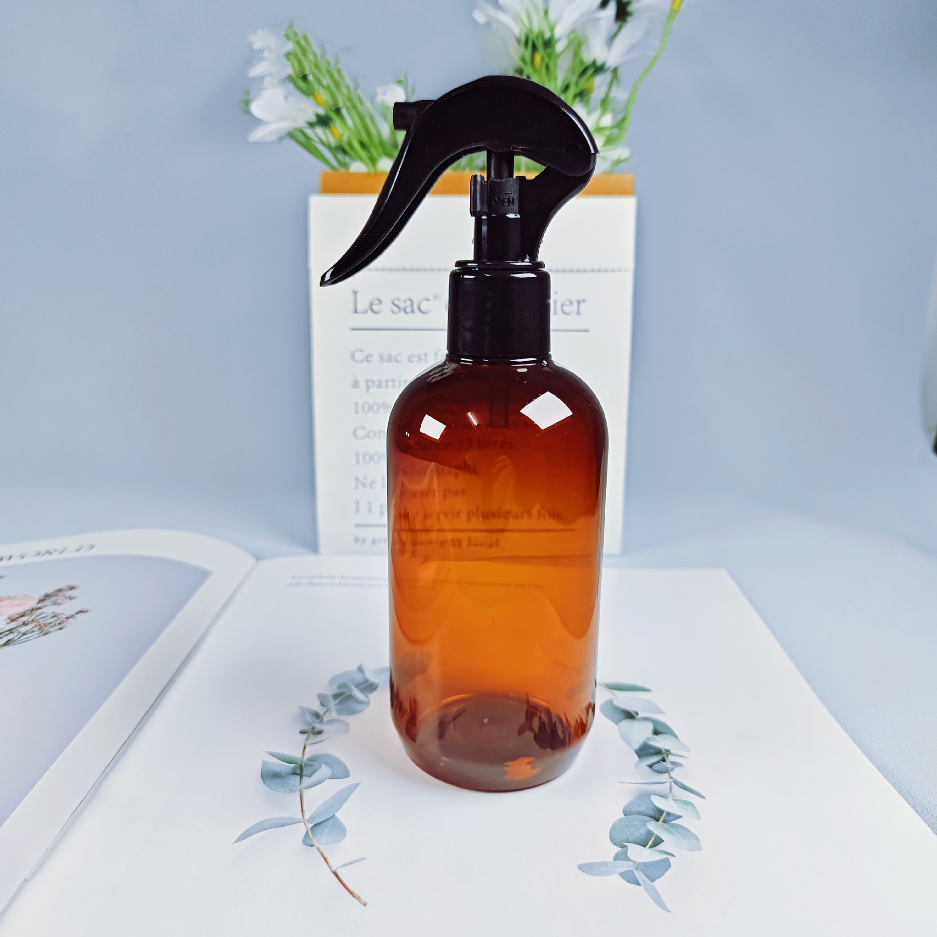 Key chain Amber trigger spray bottle 250ml 300ml 500ml 750ml 1000ml trigger spray bottle mist spray bottle trigger sprayer