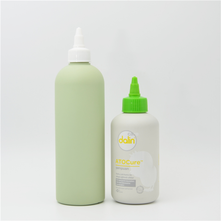 PET BPA free squeeze juice sauce bottle with leak proof screw cap for Salad Dressing Tomato Sauce Ketchup Bottle With Lids