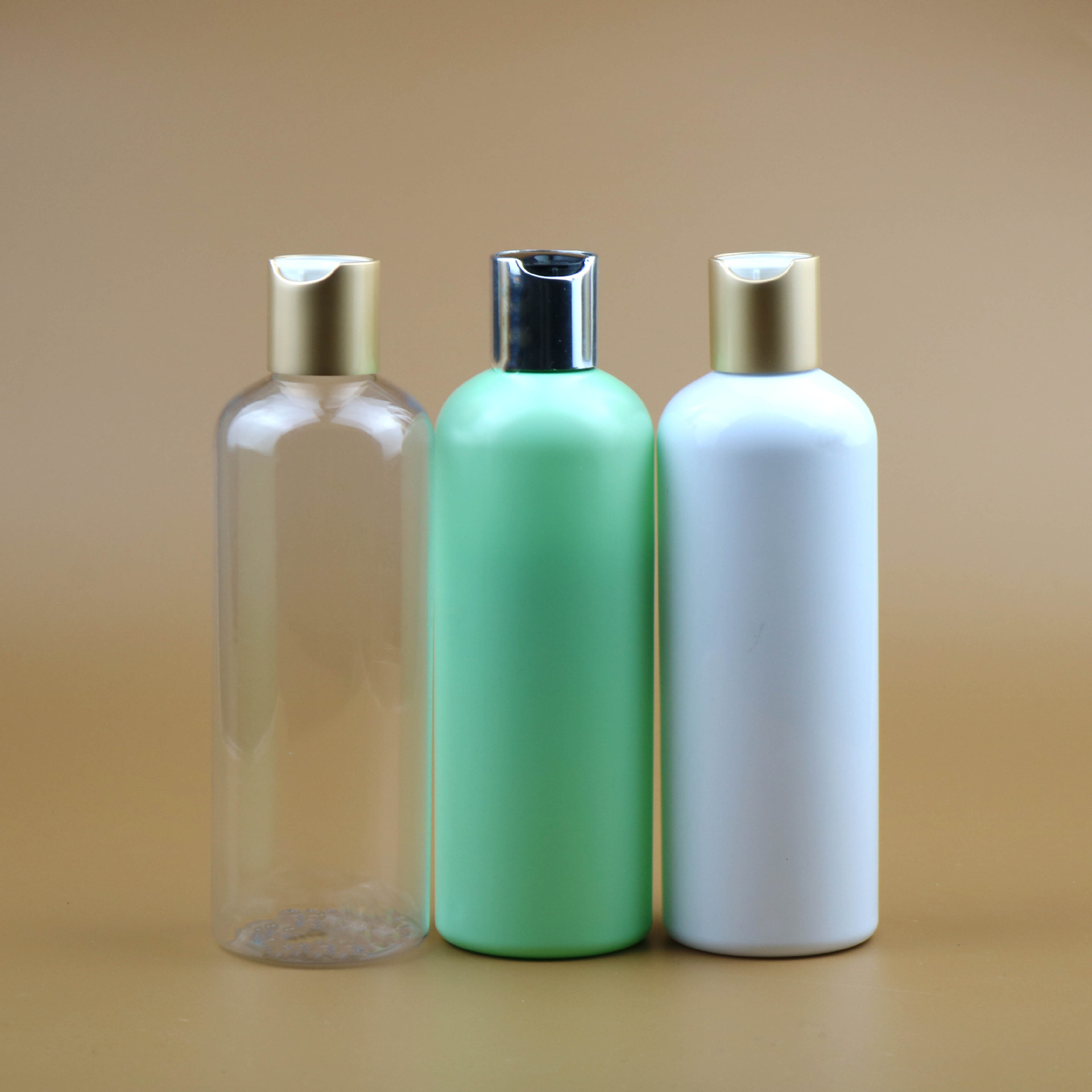 300ml flat shoulder round PET Shampoo bottle with electroplating disc cap Cosmetic Lotion Essence Toner Perfume body wash bottle