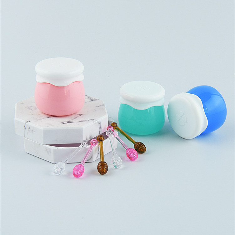 10ml/10g Honey Fruit Jam Bottles with Labels Small Jars with Lids Lip Gloss Balm Scrub Cosmetic Containers Packaging with Spoon