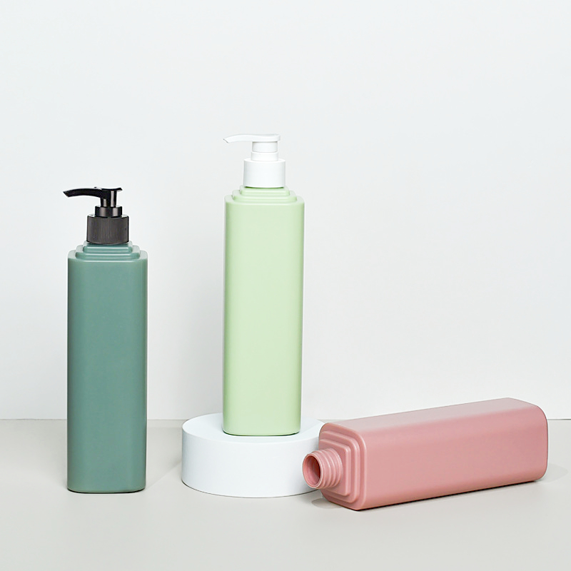 Empty Lotion Pump Bottles 8 OZ 16oz 32oz  BPA-Free Refillable Plastic Containers with White Dispenser for Soap, Shampoo, Lotions