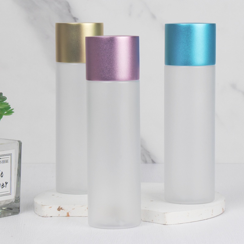 Luxury Frosted Facial Skin Care Plastic PET 200ml 150ml 120ml 100ml Cosmetic Toner Bottle Customize Package With Gold Screw Cap