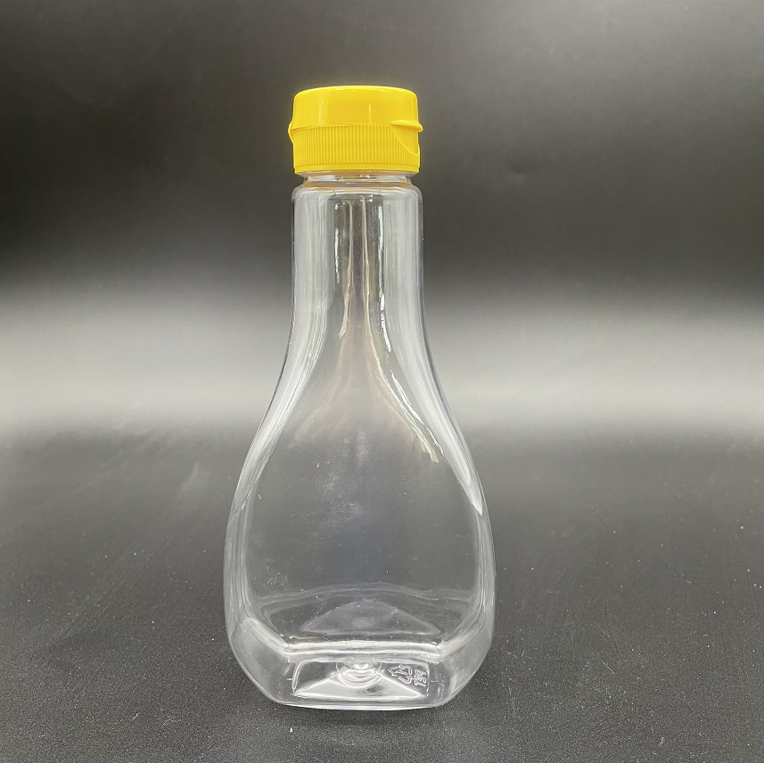 Wholesale portable 200g 250ml Empty Transparent Honey Jar Plastic Squeeze Bottle with with Silicone valve lid