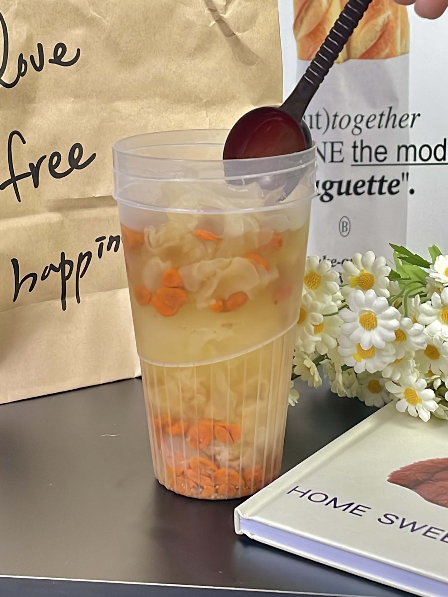 600ml Vertical Strip Frosted Plastic Cup High Temperature Resistant Milk Tea Beverage Juice Takeaway Bottles