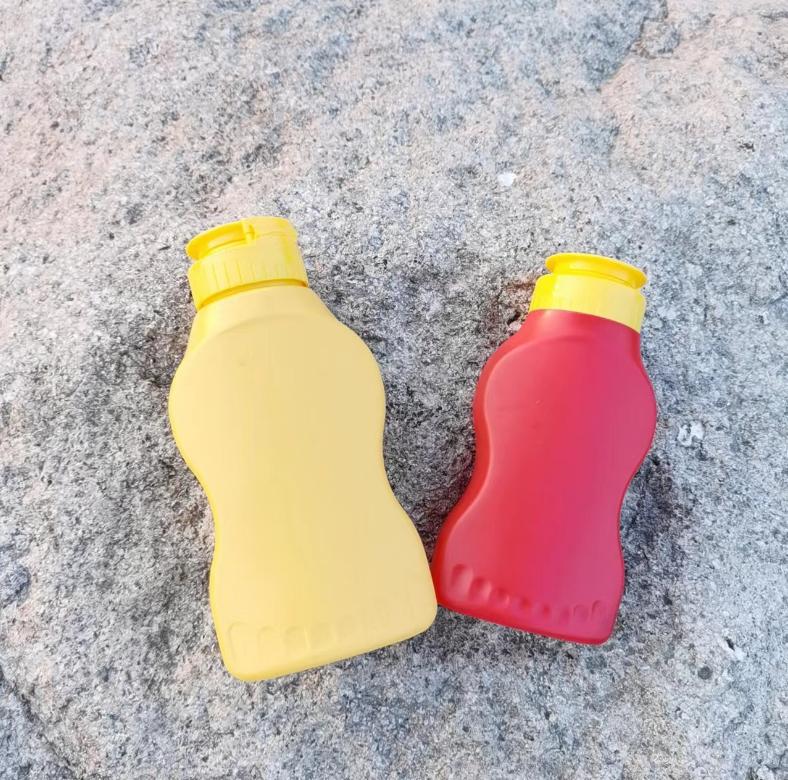 100ml 150ml 500ml 3 Holes Soft Plastic Bottle PE Round Sauce Bottle Squeeze with Cap for Ketchup Mustard Honey hair oil
