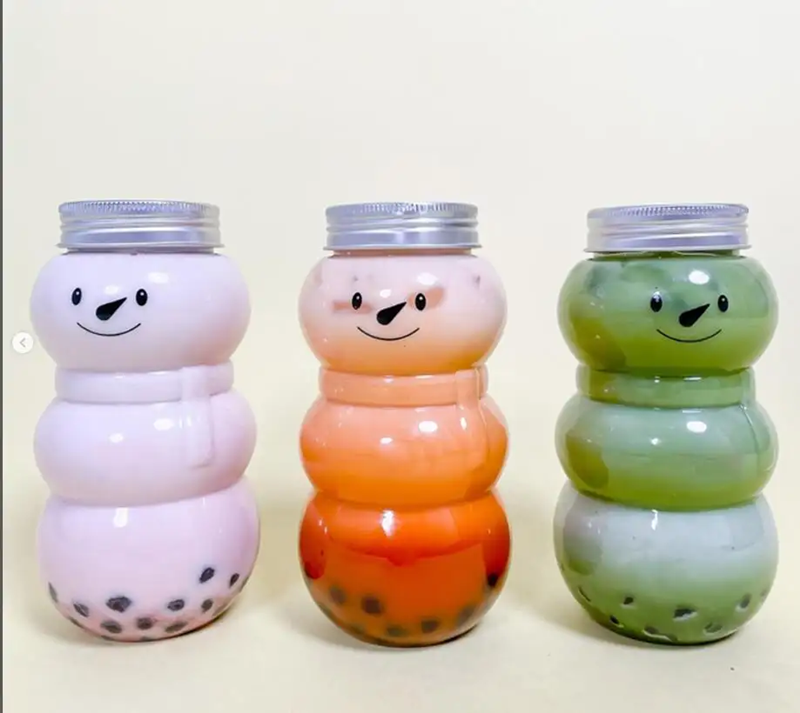 Cute Snowman Bottle for Boba Cup Milk Tea Coffee Christmas Tree Shape Plastic Juice Bottle 200ml 300ml 500ml Christmas Gift Jar
