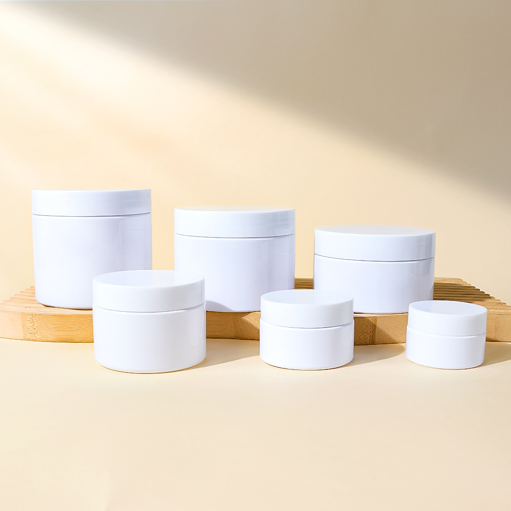 Facial Cream Jar 300ml 400ml 500ml Customize White Lotion Jar Plastic Cosmetic Butter Packaging Can Wide Mouth Pump Jar