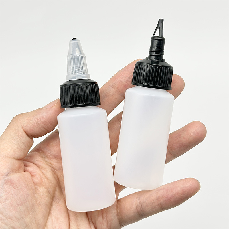 Pet ear drops bottle 120ml bottle nozzle Spout squeeze glue lubricant pigment sealed packaging pe bottle wholesale