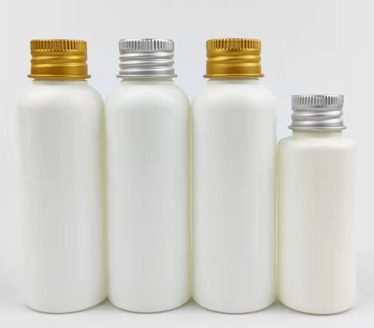 Factory supply round shape PE plastic bottle with aluminum screw cap small capacity liquid medicine plastic bottle