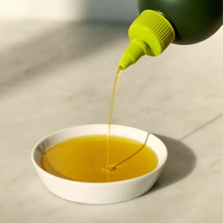 Wholesale 250ml 300ml 500ml 1000ml 1 Liter Empty Olive Oil Bottles BBQ Sauce Squeeze Squirt Bottle Dispenser set with Twist Caps
