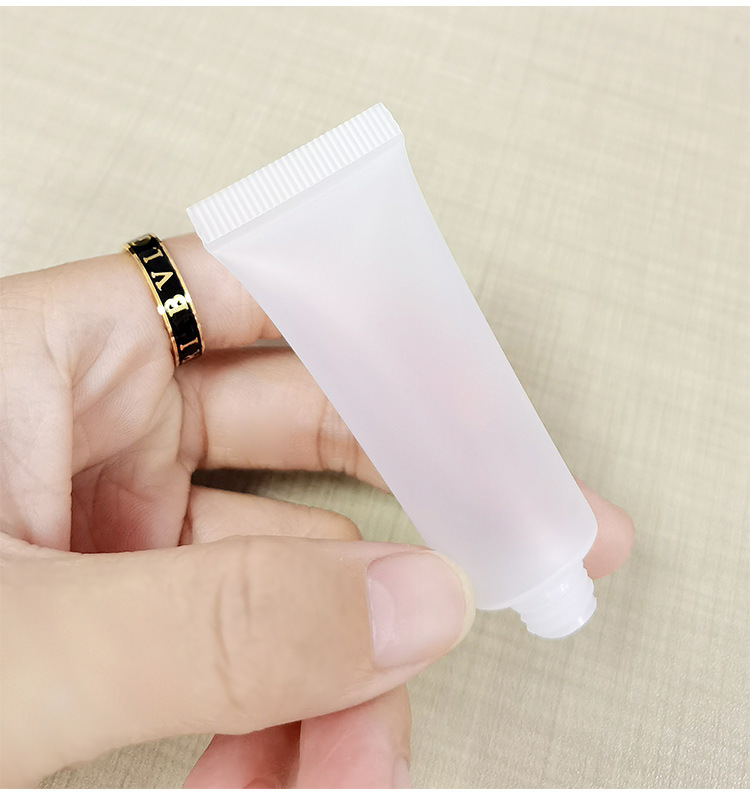 Empty  frosted semi clear Squeeze Tube plastic cosmetic soft tube cosmetic hose for facial cleanser Toothpaste squeeze hose