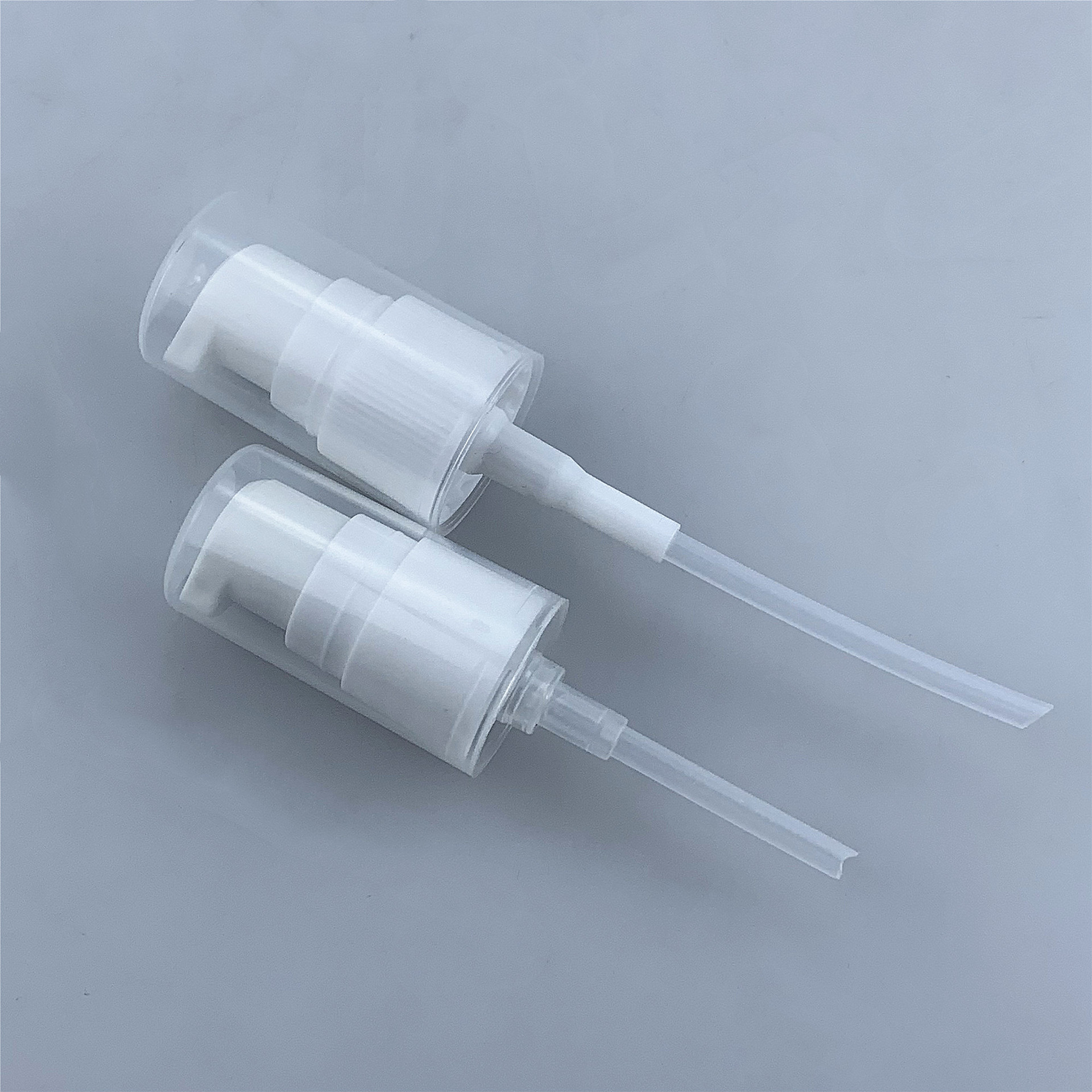 Small Mini 20ml 30ml 50ml 60ml 80ml 100ml Transparent Cosmetics Care Facial Serum Oil Lotion Cream Pump Bottle With Dust Cover