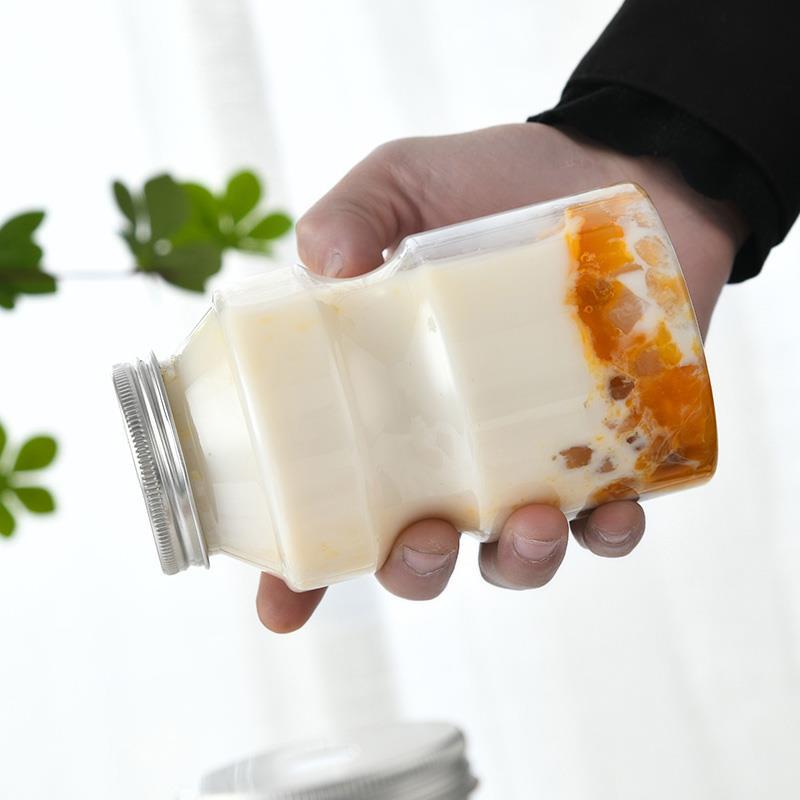 Empty Disposable  PET  350ml 500ml 700ml Disposable Yogurt Juice Beverage Bottle Take-out Packaging Bottle with Aluminum Cap