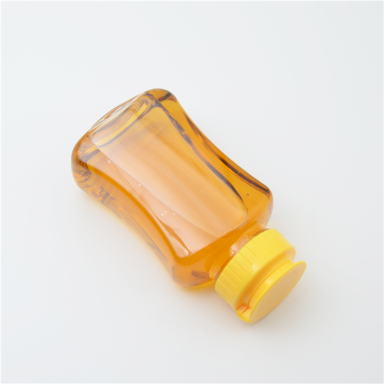 Spot 300ml 360ml food grade PET flat tomato sauce tomato salad seasoning sauce squeeze bottle