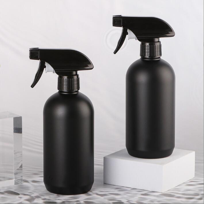500ml 700ml Matte clear Black Custom Color Plastic Boston Round Mini Trigger Sprayer Room Fine Mist Spray Bottle