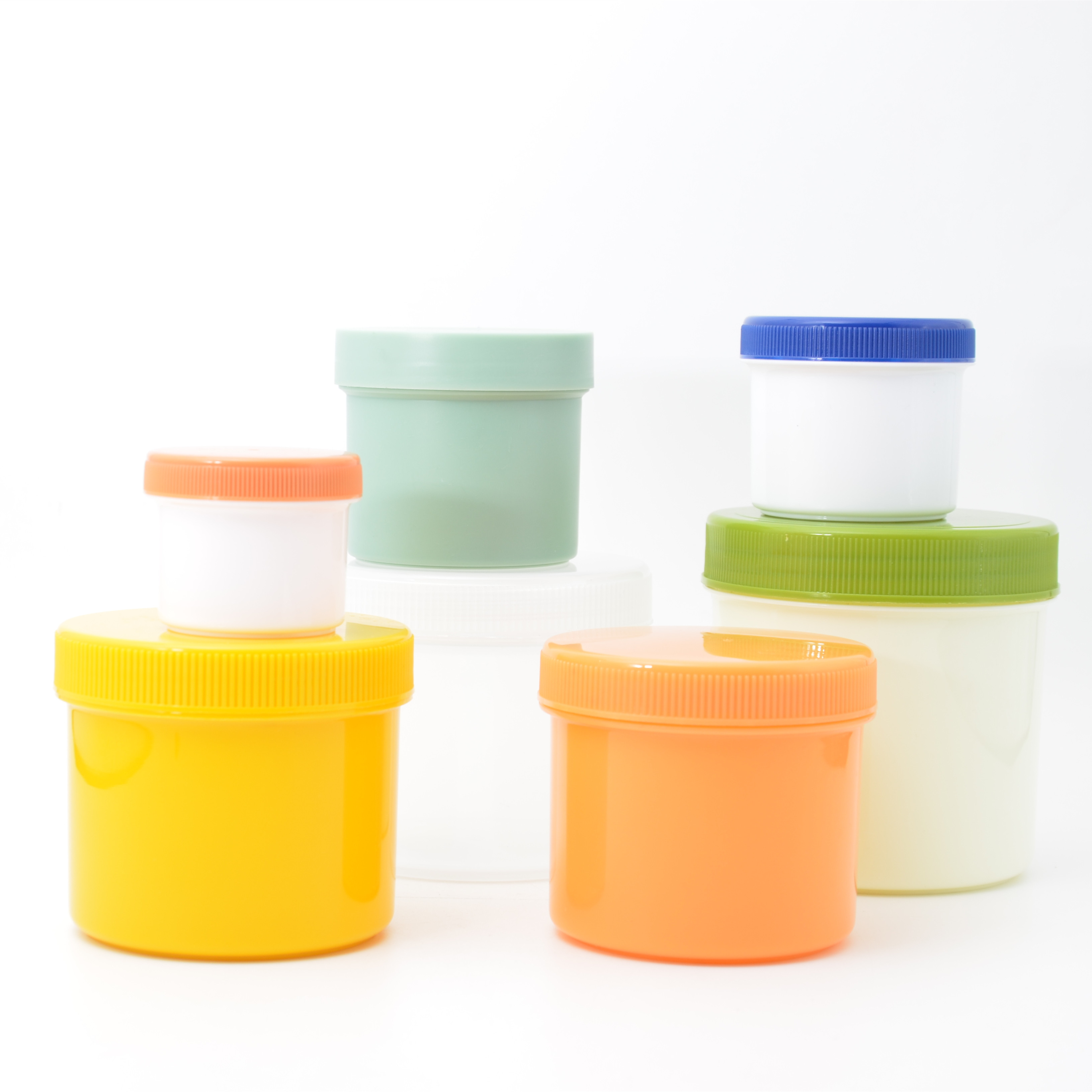 Custom 150ml 200ml 250ml 300ml Plastic Cosmetics Cream Jars Bath Scrub Containers Jars with Lids Screw Cap and Liner