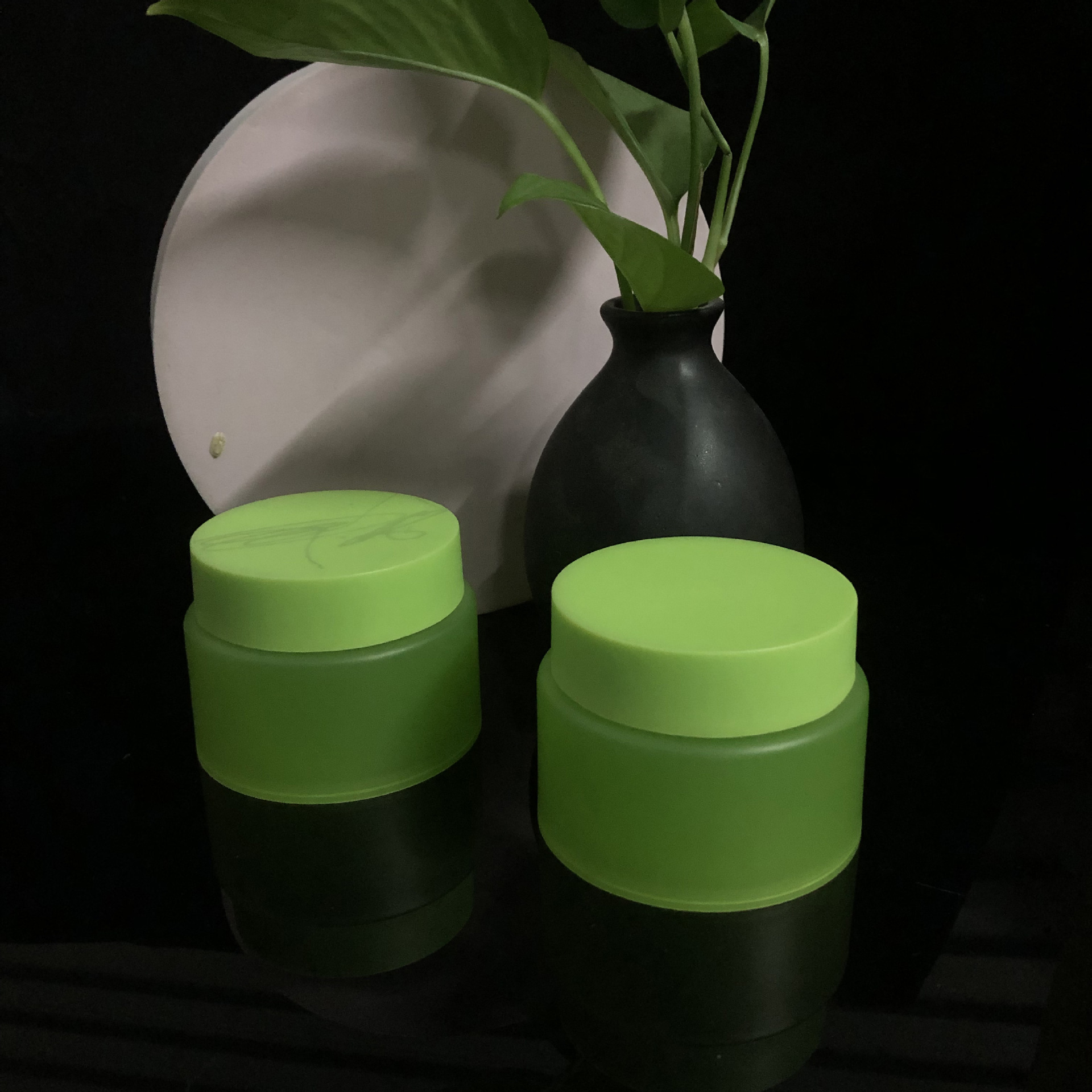 25g 50g 100g Custom Round Matte Skincare Face Eye Cream Jars Frosted Lip Balm Container Body Lotion Body Butter Cream Jar