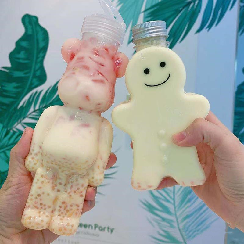 16oz Plastic Glowing Teddy Bear Shape Water Bottle Creative Beverage Cups Unique Drink Container LED Light Bulb Juice Bottle Cap