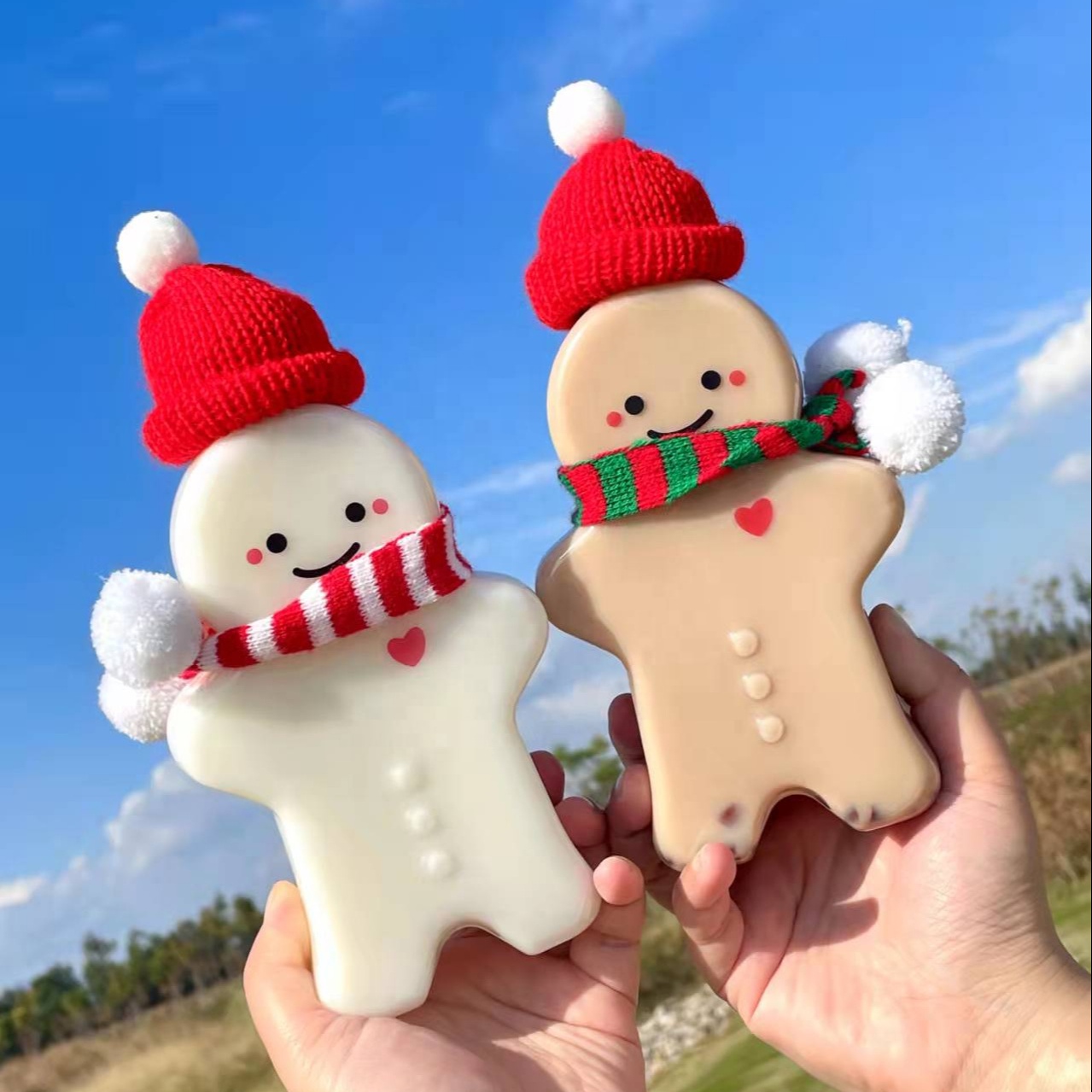 Custom Cute Christmas Coffee Drink Container Juice Jar Milk Bubble Tea Boba Cups Gingerbread Plastic Bottle with Lid and Straw