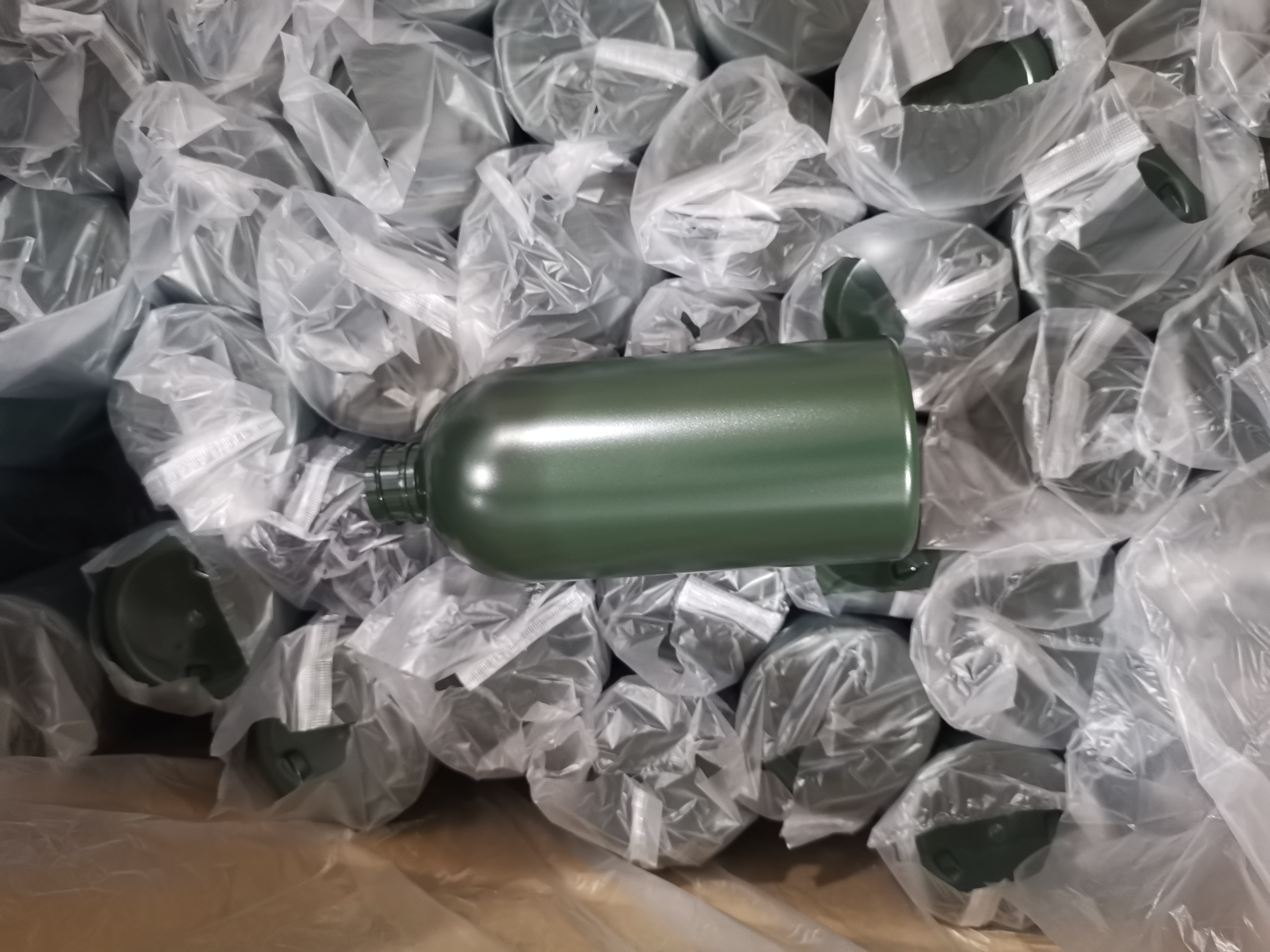 BPA Free Condiment Bottle 500Ml Squeeze Bottles 8Oz Plastic Dispenser Container For Kitchen Cooking With A Unique Nozzle