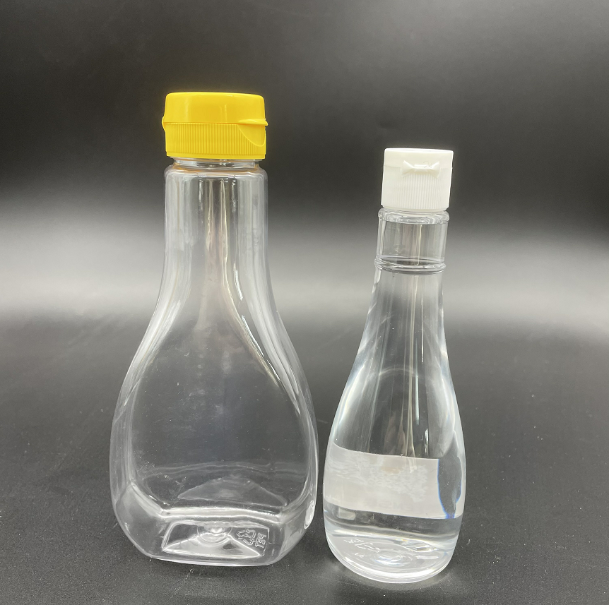 Wholesale portable 200g 250ml Empty Transparent Honey Jar Plastic Squeeze Bottle with with Silicone valve lid