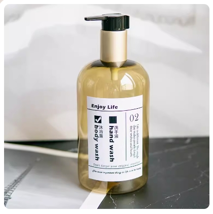 Luxury Cosmetic Packages Plastic Skincare Containers Set Pump Bottle Gold pump With Lotion Bottle Cosmetic Bottle