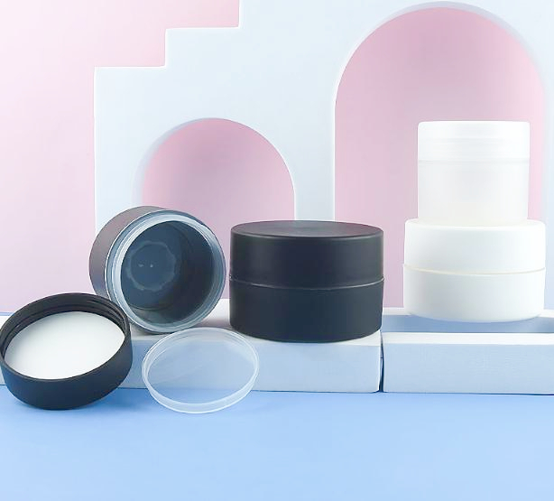 Custom Color 30ml 50ml 100ml round plastic cosmetic container jar double layer PP Jars with lid 30g 50g 100g with PE Gasket