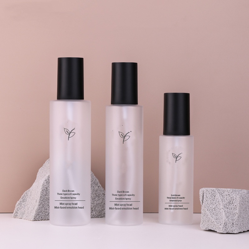 Custom Hair Dark Amber Spray Bottle Perfume 100ml 150ml 200ml Plastic Matte Black Makeup Setting Frosted Spray Bottle Fine Mist