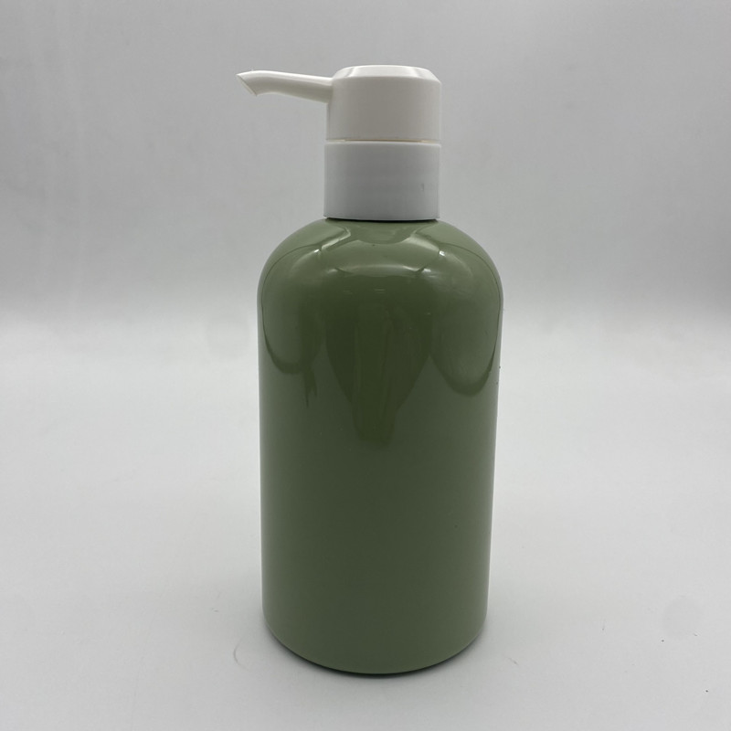 Luxury Body Cream Containers 200ml 300ml 500ml Plastic Shampoo and Conditioner Bottles Bath Soak Lotion Bottle with Custom Logo