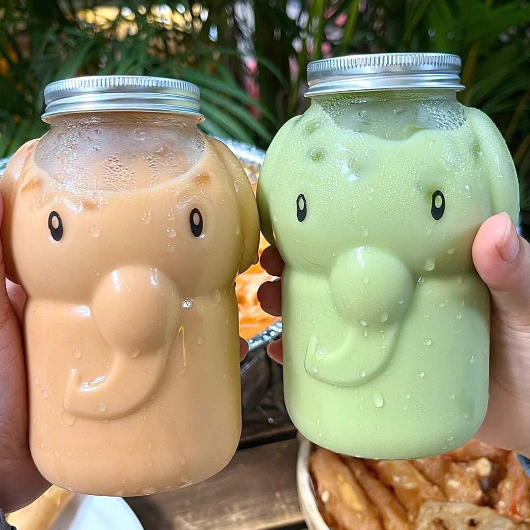 500ml cartoon elephant plastic bottle disposable pet juice bottles Cold Pressed Juice Milk tea Bottle