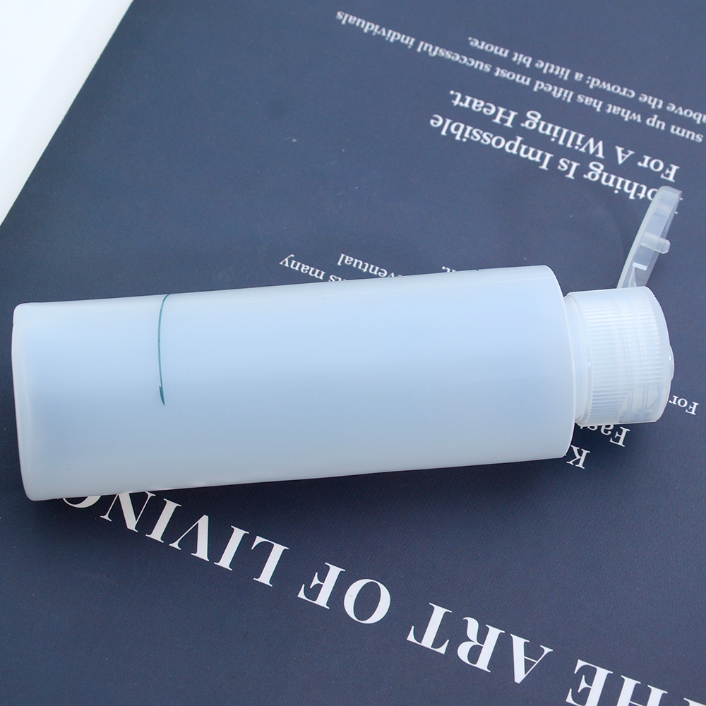 Custom 200ml 300ml 450ml Round Pet Plastic Bottle Squeeze Sauce Bottle With Flip Top Cap
