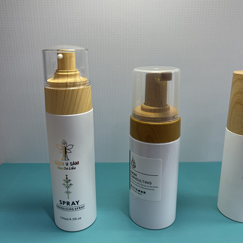 Foaming Bottle 50ml 100ml 150ml 200ml 250ml 300ml PET Cosmetic Liquid Soap Dispenser Face Clean Lotion Package with Gold Pump