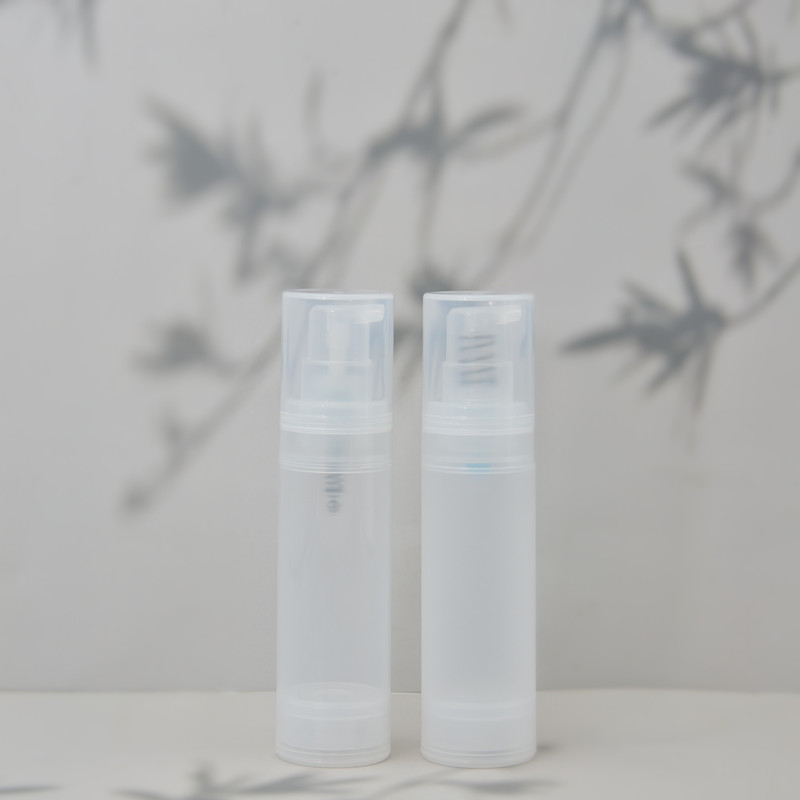 Big Capacity 150ml 200ml 250ml Refillable PP Luxury Airless Pump Bottle Cream Serum Lotion Pump Dispenser Vacuum Airless Bottle