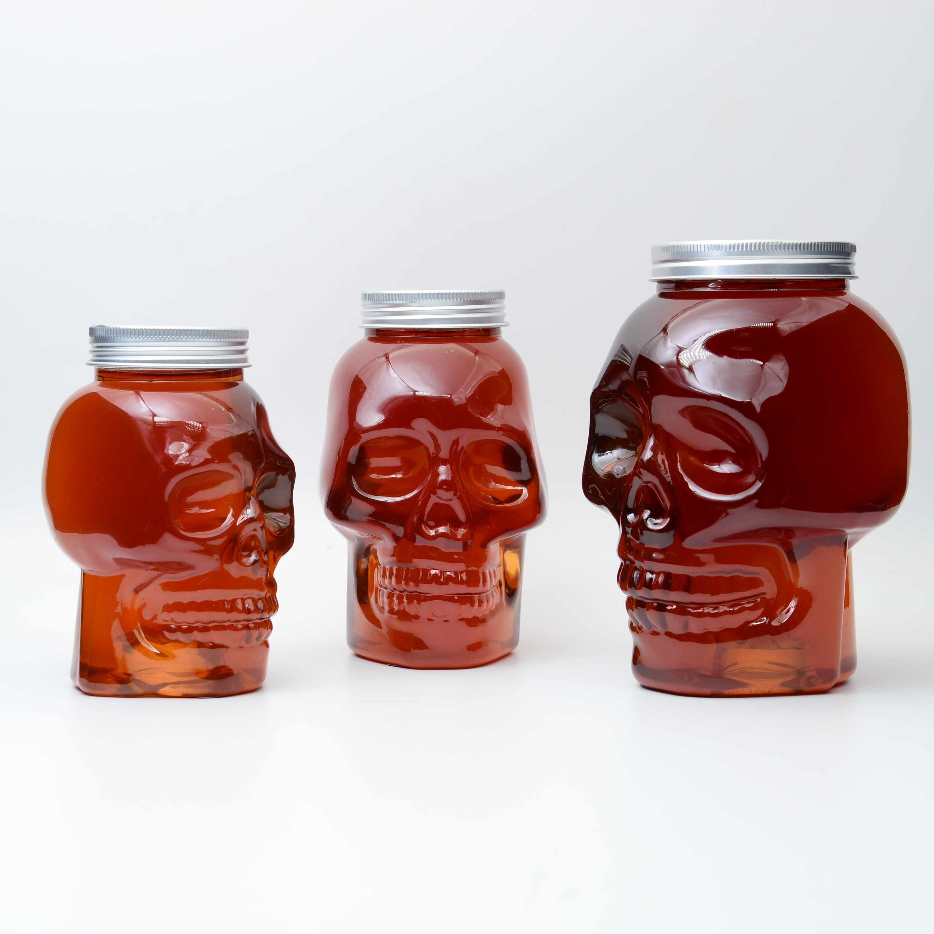 Plastic Skull Bottle 350mll 450ml Whisky Drinking Wine Cocktail Container PET Transparent Juice Cap for Tea Coffee Beverage