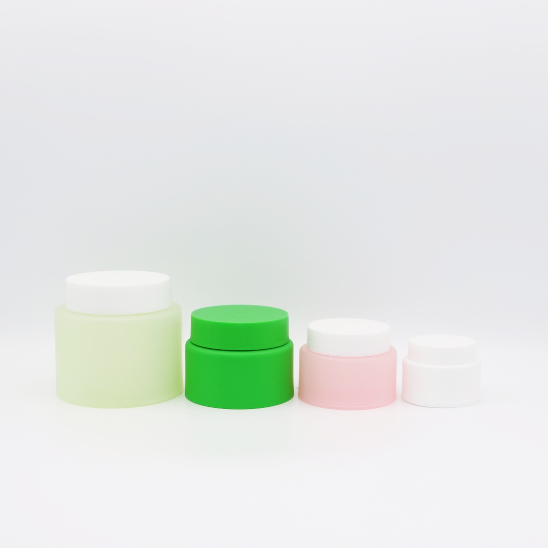 Custom Logo Printing Color 30g 50g 100g Face Cream jar PP Hair Mask Jar Cosmetics Bottle Moisturizing Lotion Bottle Scrub Jar