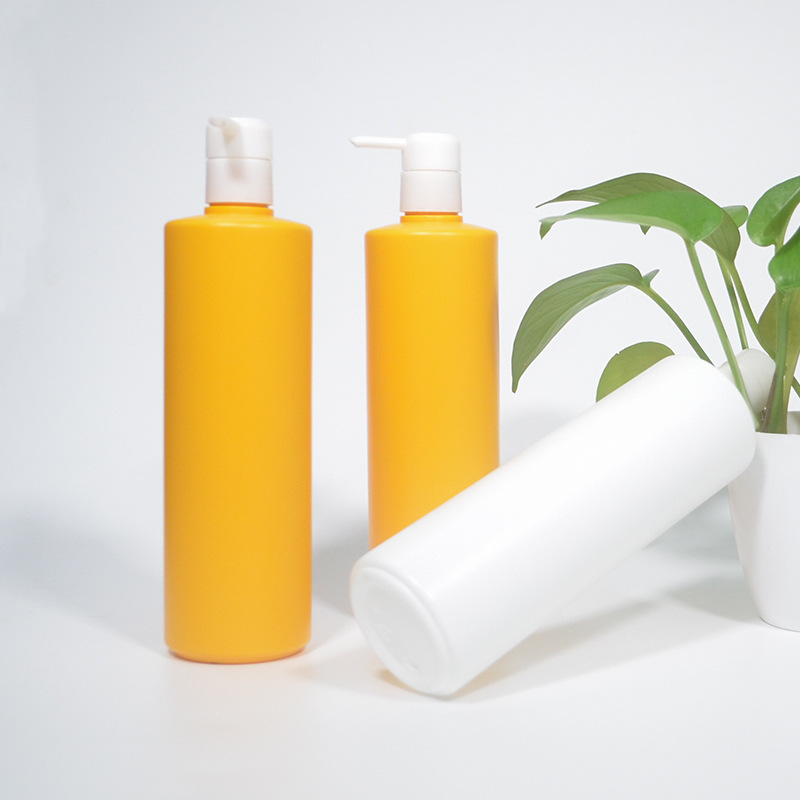 Empty Lotion Pump Bottles 8 OZ 16oz 32oz  BPA-Free Refillable Plastic Containers with White Dispenser for Soap, Shampoo, Lotions