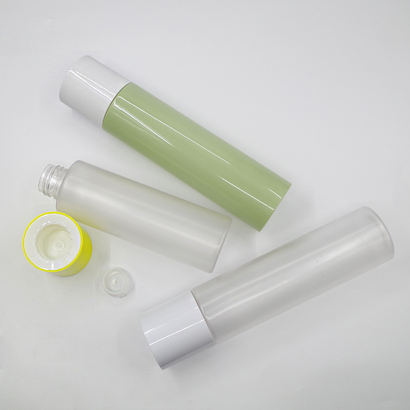 Luxury Frosted Facial Skin Care Plastic PET 200ml 150ml 120ml 100ml Cosmetic Toner Bottle Customize Package With Gold Screw Cap