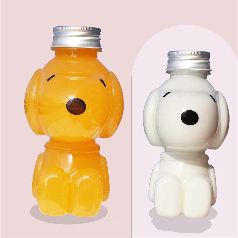 Creative Panda Bear Shaped Plastic Bottles 350ml 500ml 700ml Panda Shape Milk Bottle Plastic Drinking Packaging Containers Lids