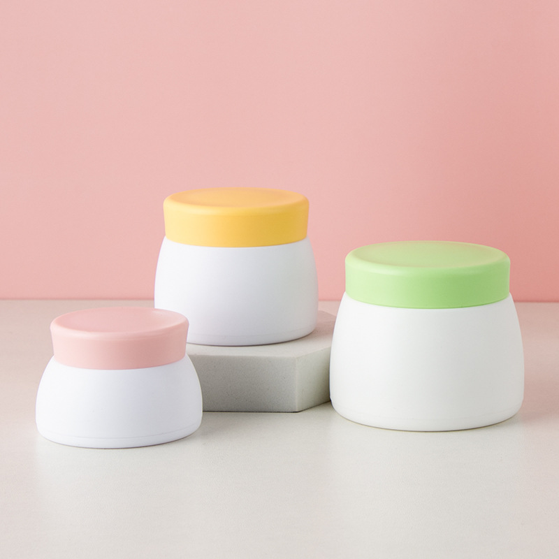 Luxury Black Plastic Jars 100g 150g 200g Round Empty Plastic Cream Jar Cosmetics Pet Face Facial Cream Body Butter Plastic Jars