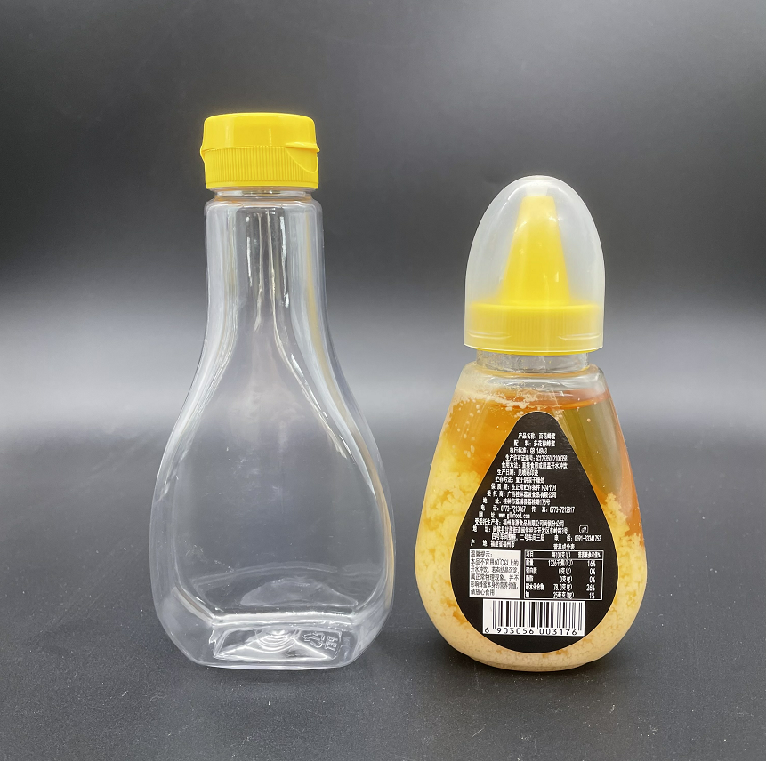 Wholesale portable 200g 250ml Empty Transparent Honey Jar Plastic Squeeze Bottle with with Silicone valve lid