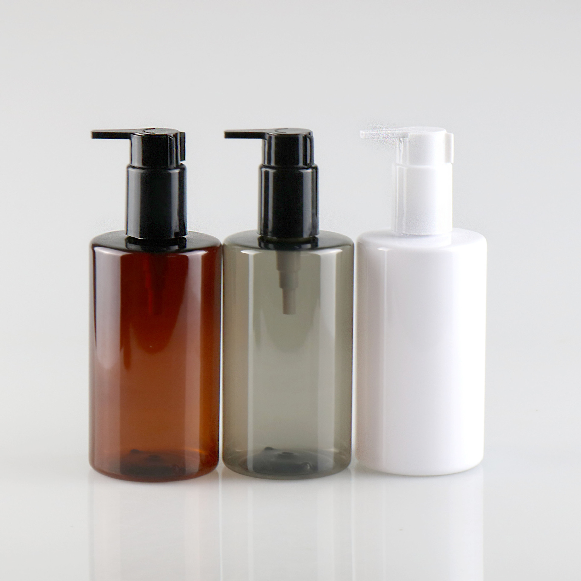 250ml 500ml Shampoo Conditioner Body Wash Shower Gel Lotion Toner Bottle with Flip Top Cap Screw Cap Disc Cap Pump Dispenser