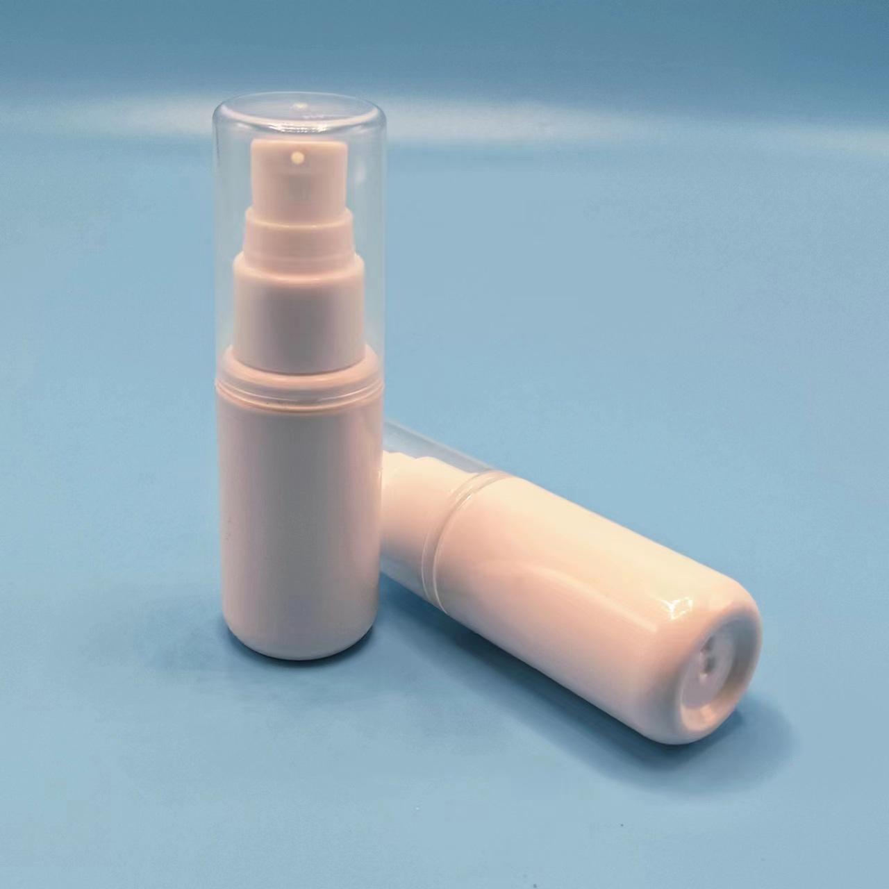 White 30ml Cosmetics Skincare sub-bottle Serum Foundation Lotion Hand Cream Press Pump Bottle PET Plastic Dispenser Bottle 1 oz